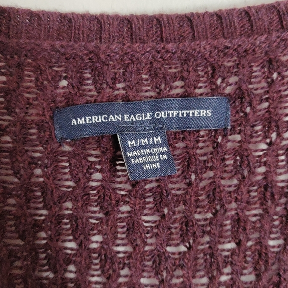 American Eagle Knit V-neck Sweater - Picture 3 of 3
